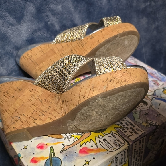 Guess Gold and Silver Wedge Sandals - Picture 4 of 9